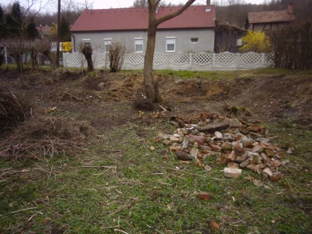 2015. április
